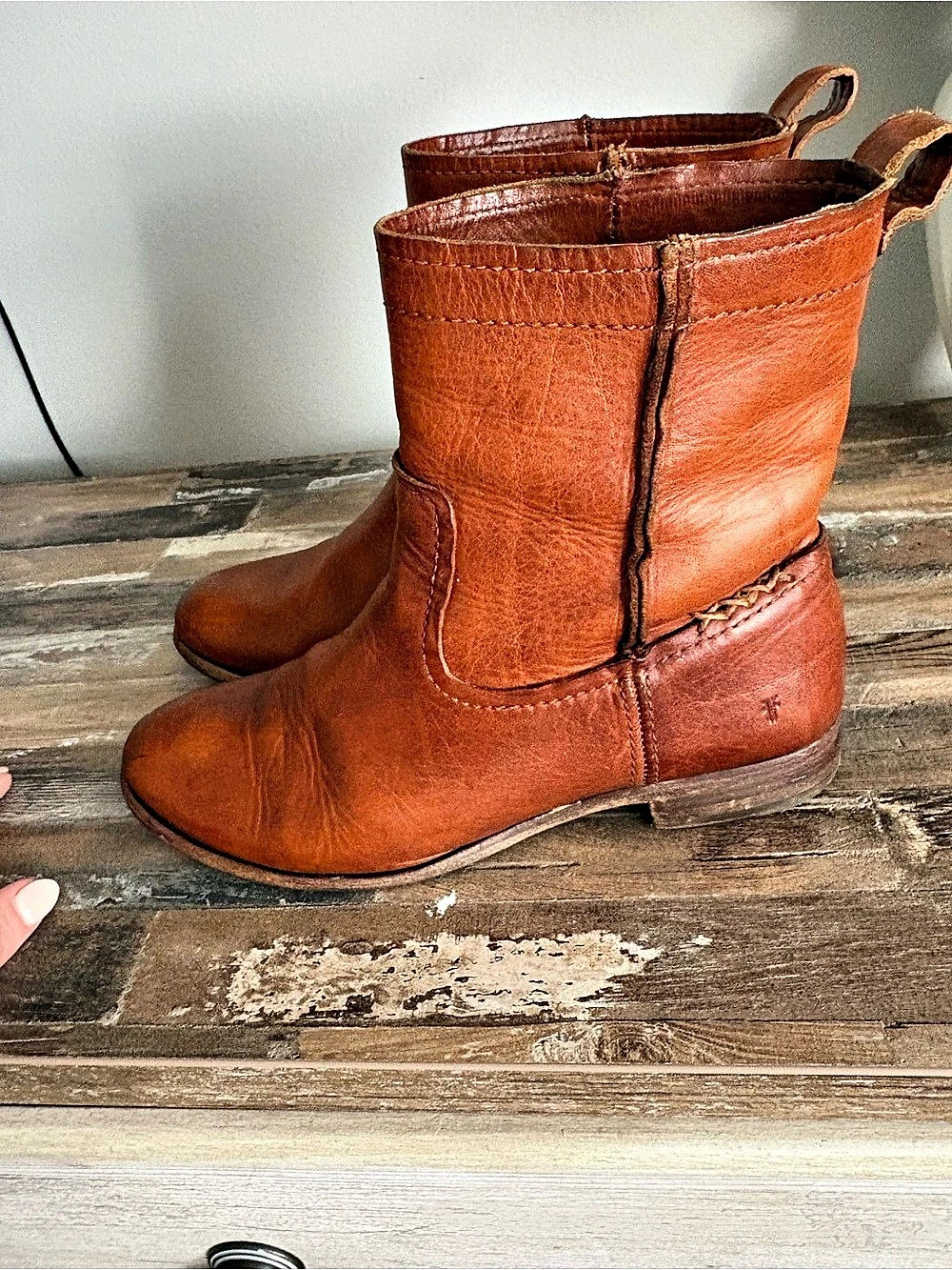 Frye Carmen X Stitch Short Brown Leather Tall Western Boots Size 8